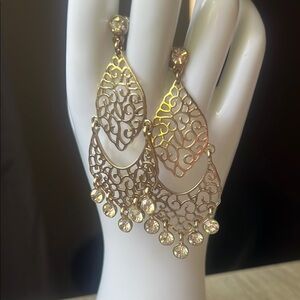 Elegant Gold Filigree Dangle Earrings